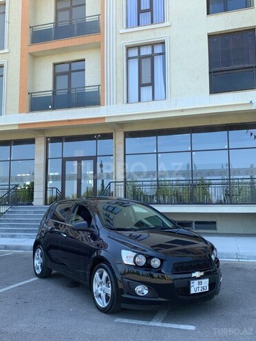 Chevrolet Sonic-11