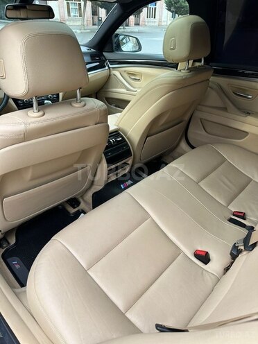 BMW 528-9