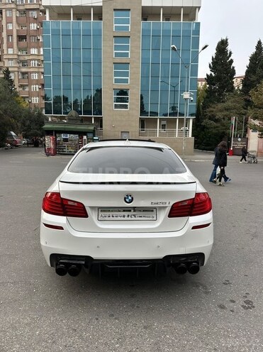 BMW 528-6