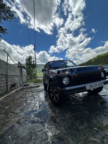 LADA (VAZ) Niva-3