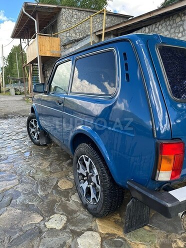 LADA (VAZ) Niva-6