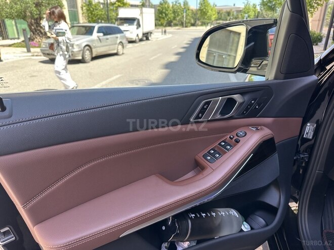 BMW X5-7