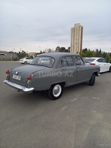 GAZ 21 "Volga"-10