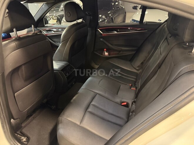 BMW 530-6