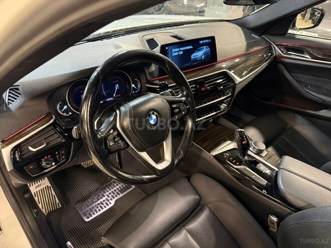 BMW 530-8