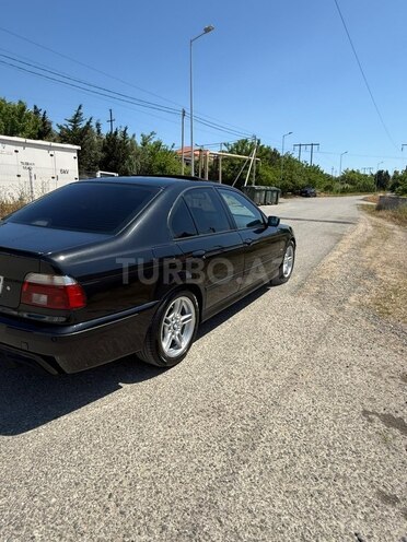 BMW 530-4