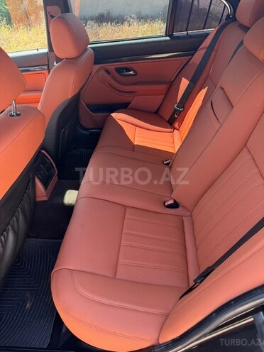 BMW 530-9
