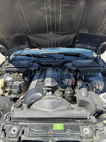 BMW 530-11