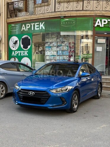 Hyundai Avante-3