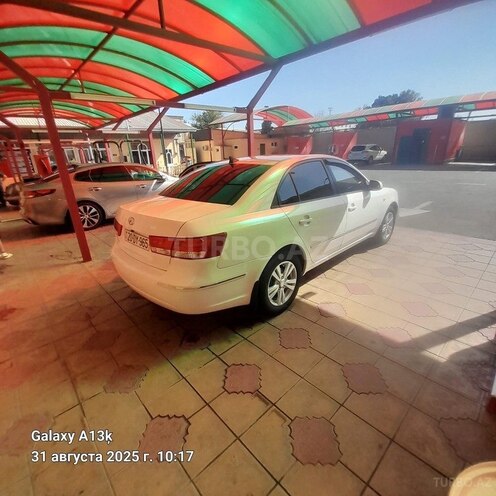 Hyundai Sonata-6