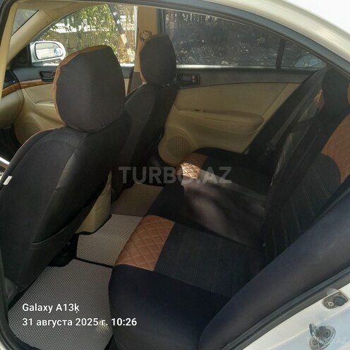 Hyundai Sonata-4