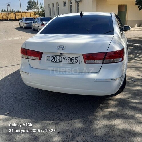 Hyundai Sonata-9
