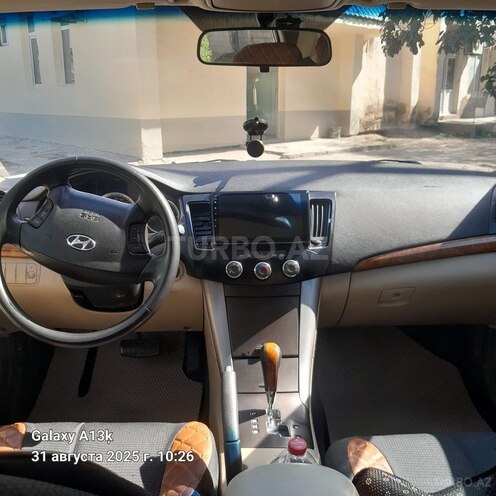 Hyundai Sonata-7