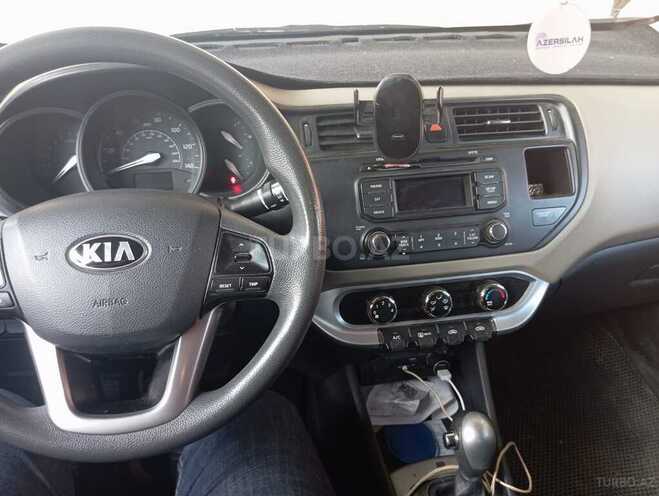 Kia Rio-6