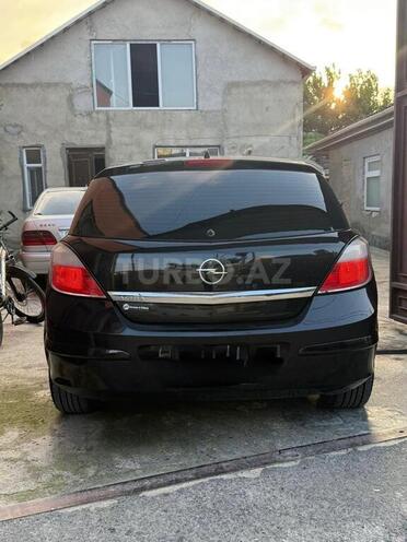 Opel Astra-2