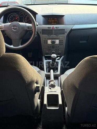 Opel Astra-7