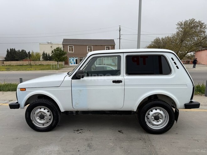 LADA (VAZ) Niva-4