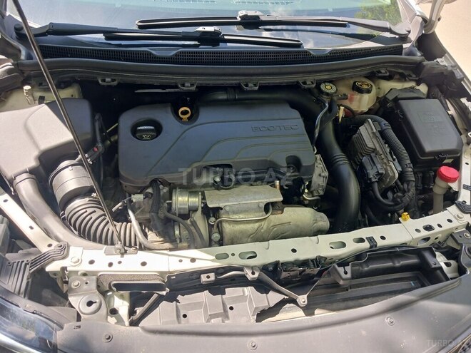 Chevrolet Cruze-8