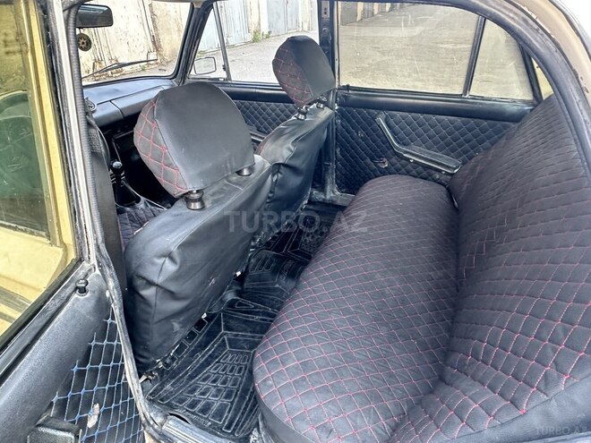 LADA (VAZ) 2106-7