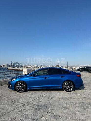 Hyundai Sonata-11