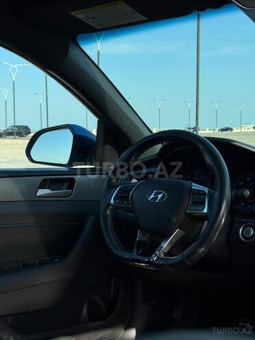 Hyundai Sonata-9