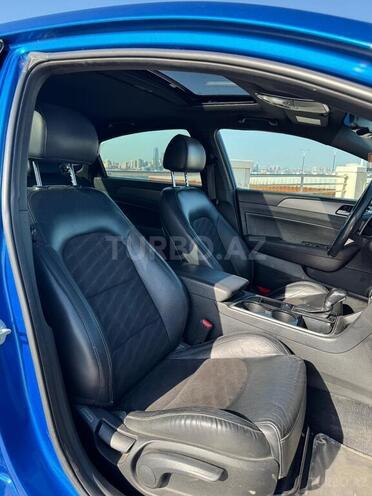 Hyundai Sonata-6