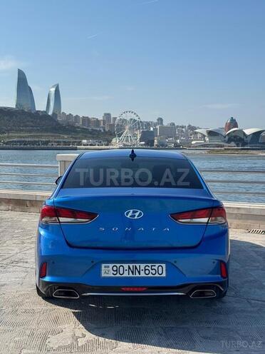 Hyundai Sonata-21