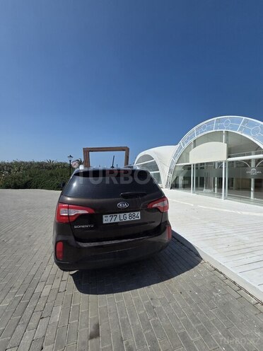 Kia Sorento-2