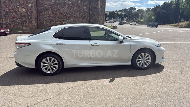 Toyota Camry-4