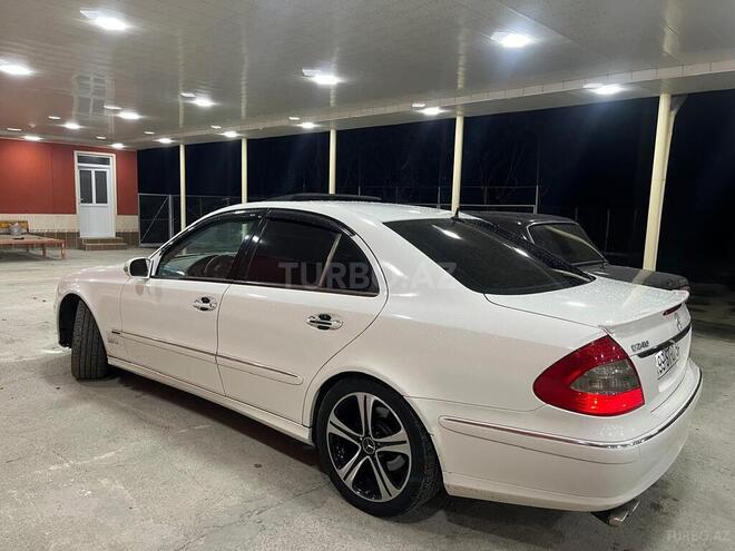 Mercedes E 240-14