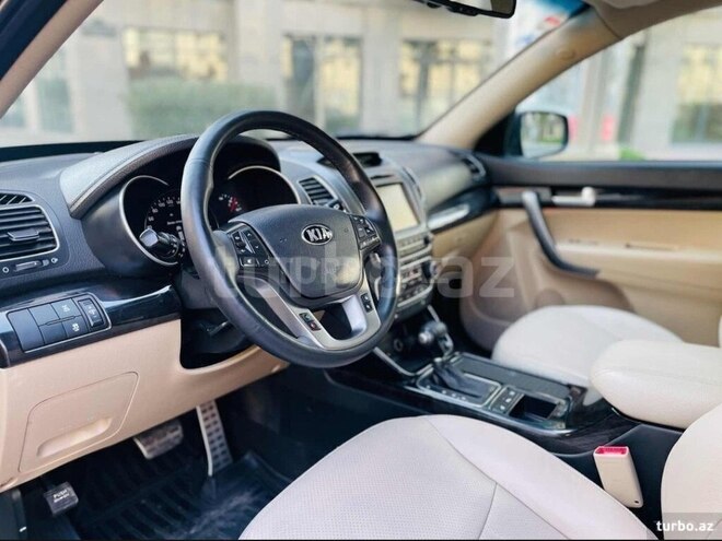 Kia Sorento-5