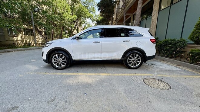 Kia Sorento-3