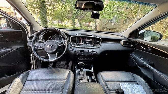 Kia Sorento-5