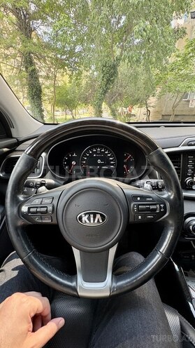 Kia Sorento-10
