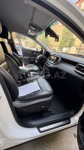 Kia Sorento-15
