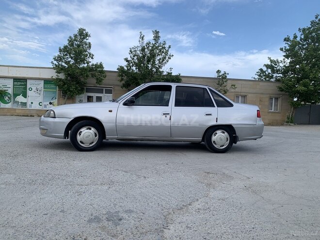 Daewoo Nexia-3