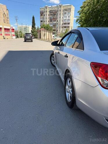 Chevrolet Cruze-5