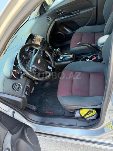 Chevrolet Cruze-9