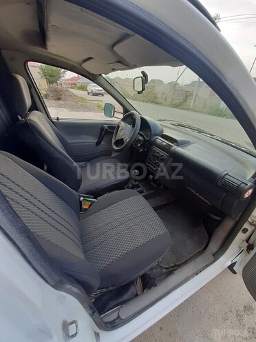 Opel Combo-5