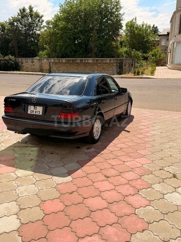 Mercedes C 200-15