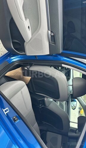 Hyundai Elantra-10