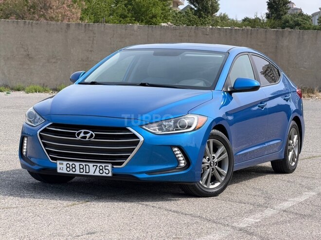Hyundai Elantra-2