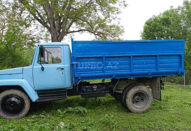 GAZ 53-2