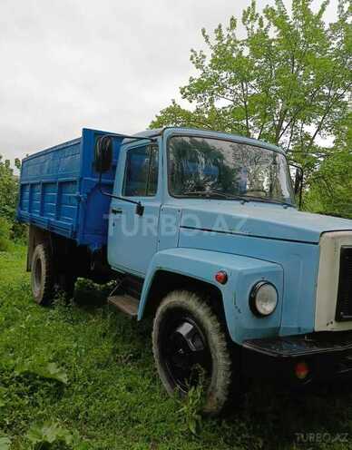 GAZ 53-3