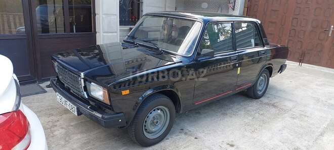 LADA (VAZ) 2107-8