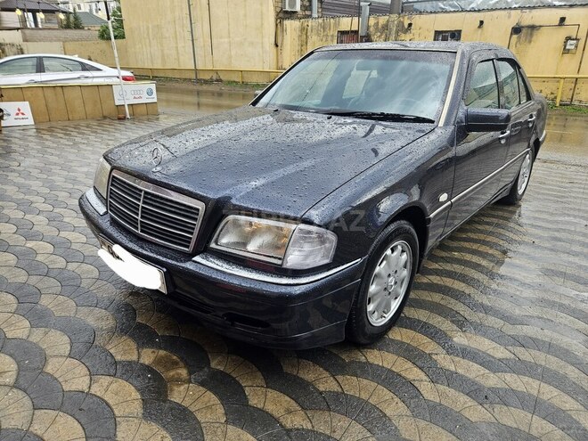 Mercedes C 180-8