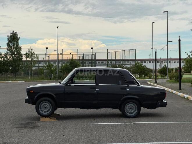 LADA (VAZ) 2107-5