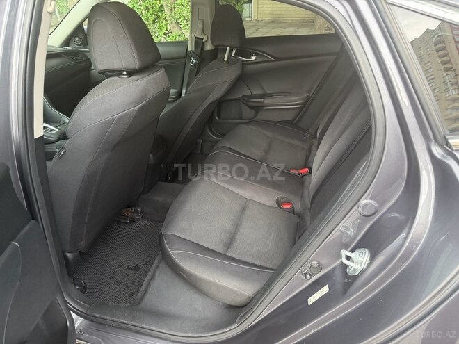 Honda Insight-6