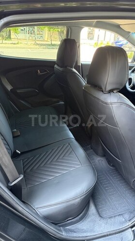 Hyundai ix35-14