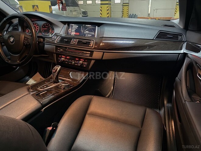 BMW 528-15